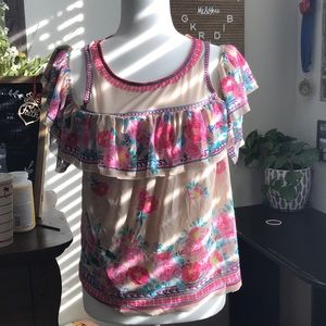 Off the shoulder Shirt